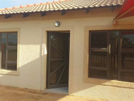 2 Bedroom House in Mothibistad