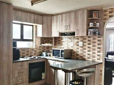 3 Bedroom House in Stonebridge