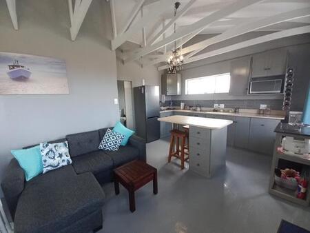 3 Bedroom House in Santareme