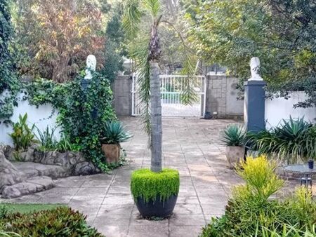 7 Bedroom House in Rivonia