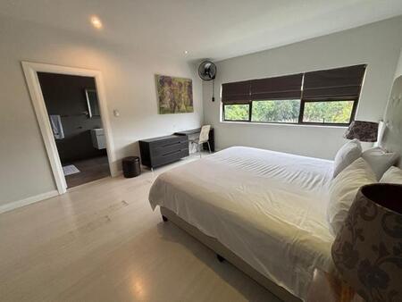 4 Bedroom Townhouse in Sandown