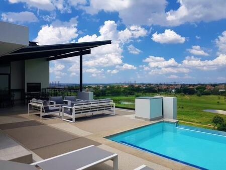 2 Bedroom Apartment in Midstream Estate