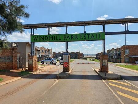 3 Bedroom Townhouse in Boksburg South