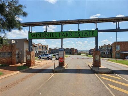 3 Bedroom Townhouse in Boksburg South