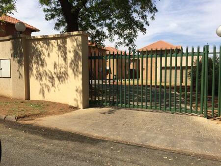 2 Bedroom Flat in New Redruth