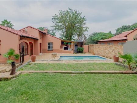 3 Bedroom House in Ferndale