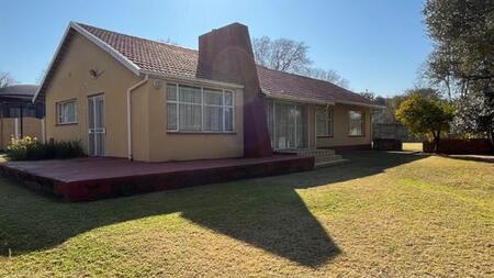 4 Bedroom House in Pioneer Park