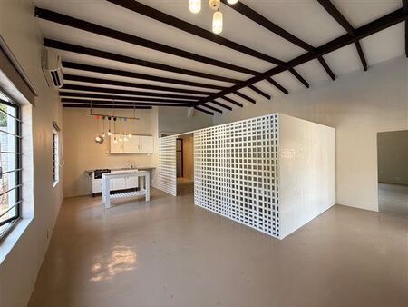 1 Bedroom House in Durban North