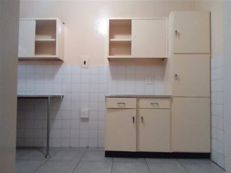2 Bedroom Apartment in Florida Park