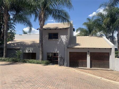 3 Bedroom House in Featherbrooke Estate