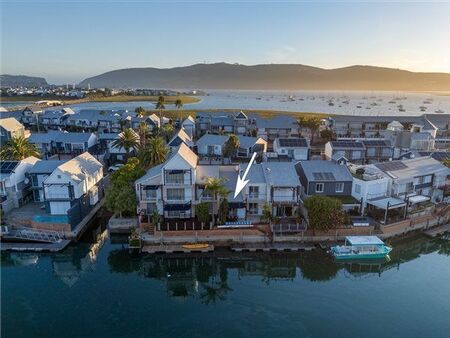 3 Bedroom Duplex in Knysna Quays