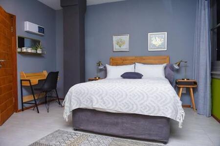 1 Bedroom Apartment in Johannesburg Central