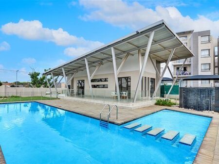 2 Bedroom Apartment in Fourways
