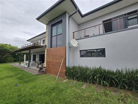 3 Bedroom House in Salt Rock