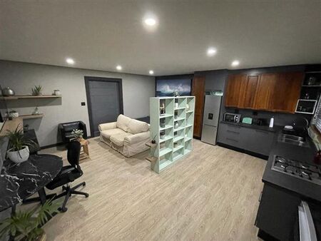 Studio apartment in Waterfall