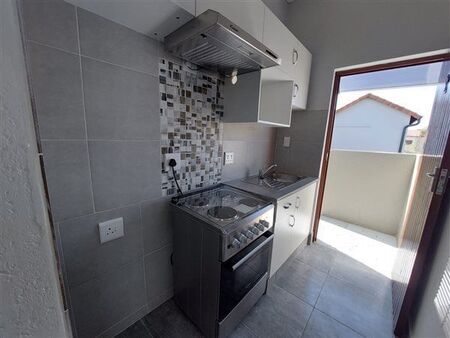 1 Bedroom Apartment in Fourways