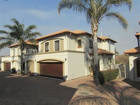 3 Bedroom Townhouse in Glenvista