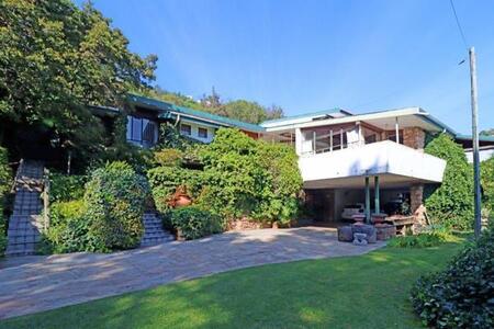 3 Bedroom House in Northcliff