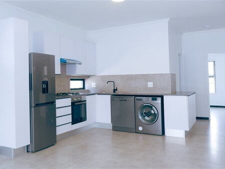 1 Bedroom Penthouse in Fourways