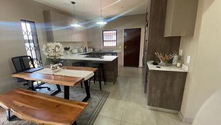 3 Bedroom House in Albemarle