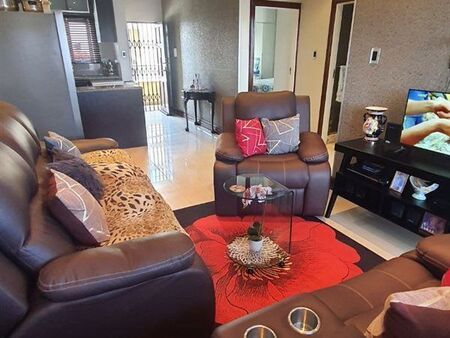 2 Bedroom Apartment in New Town Centre