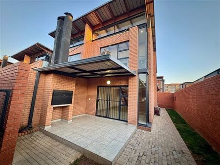 2 Bedroom Townhouse in Six Fountains Estate