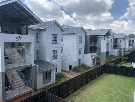 1 Bedroom Apartment in Modderfontein