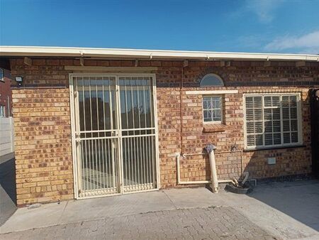 2 Bedroom Apartment in Haddon
