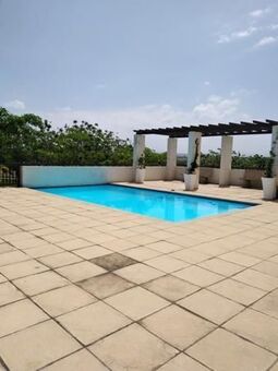 1 Bedroom Apartment in New Town Centre