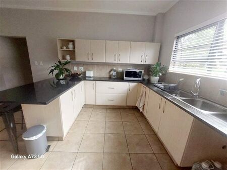 3 Bedroom Apartment in Palm Lakes Estate
