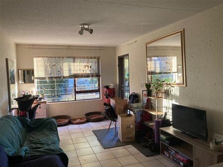 1 Bedroom Apartment in Weltevreden Park