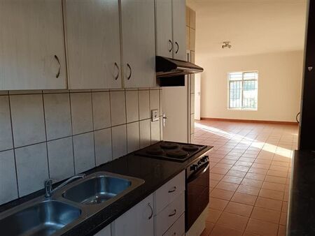 2 Bedroom Simplex in Avoca