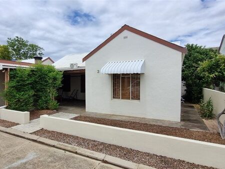 3 Bedroom House in Porterville