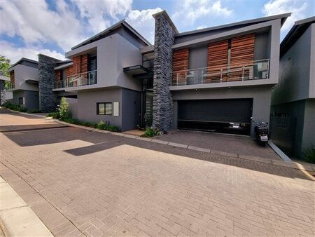 3 Bedroom Cluster in Atholl