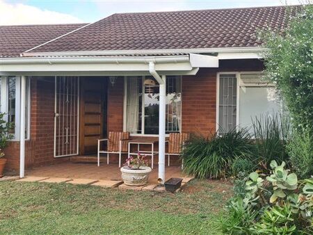 1 Bedroom Simplex in Amberglen