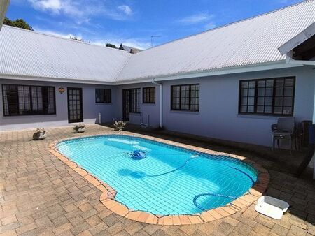 1 Bedroom Apartment in Hilton