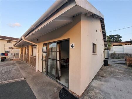 2 Bedroom Apartment in Escombe