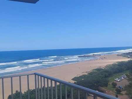 2 Bedroom Apartment in Amanzimtoti