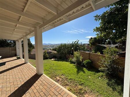 3 Bedroom Apartment in Hartenbos Heuwels