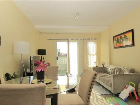 2 Bedroom Apartment in Parklands