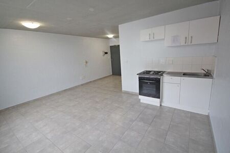 1 Bedroom apartment to rent in Wynberg, Cape Town