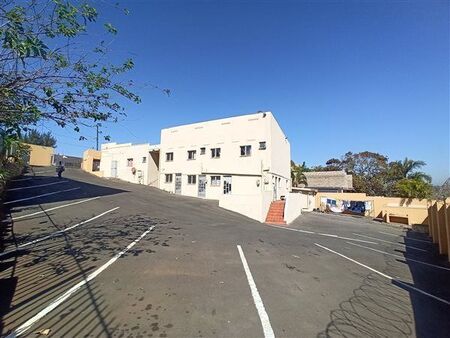 1 Bedroom Apartment in Amanzimtoti