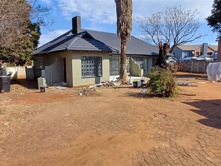 3 Bedroom House in Birchleigh