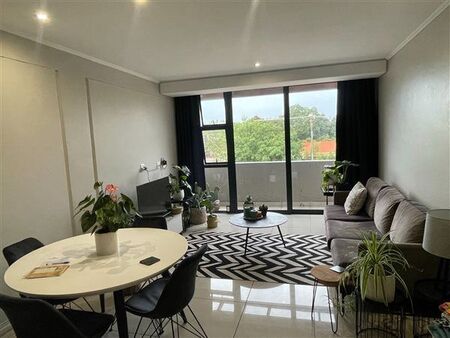 2 Bedroom Apartment in Menlo Park