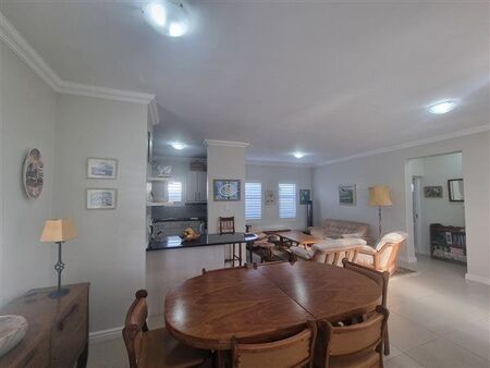 2 Bedroom House in Yzerfontein