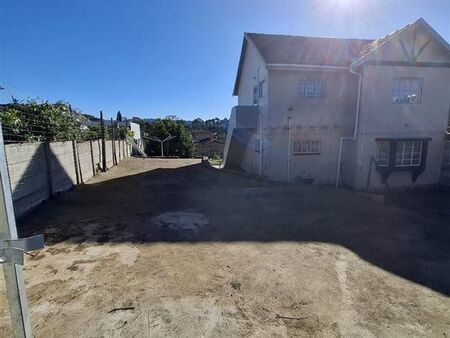 2 Bedroom House in Escombe