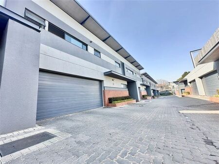 4 Bedroom House in Waterkloof