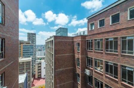 Studio Apartment in Johannesburg Central