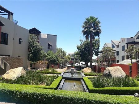 2 Bedroom Apartment in Pineslopes