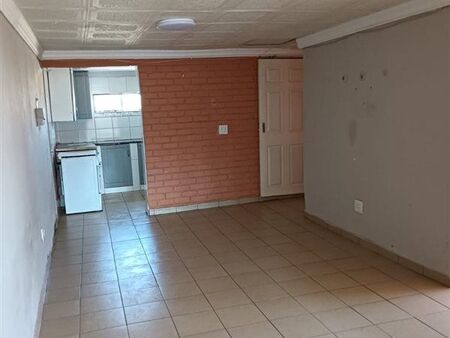 2 Bedroom Apartment in Homestead Apple Orchards